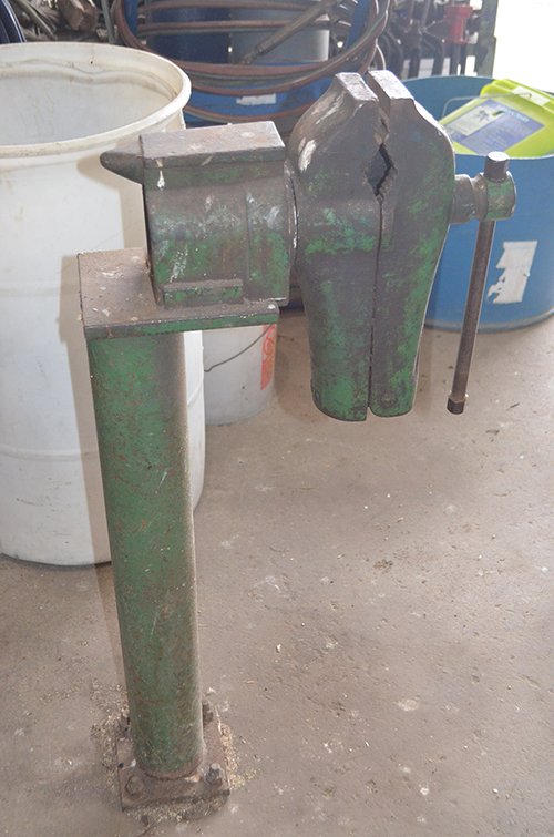 Property photo 129 - FARM EQUIPMENT AUCTION - NEW ERA FARMS, LP IN ALLEN COUNTY, INDIANA